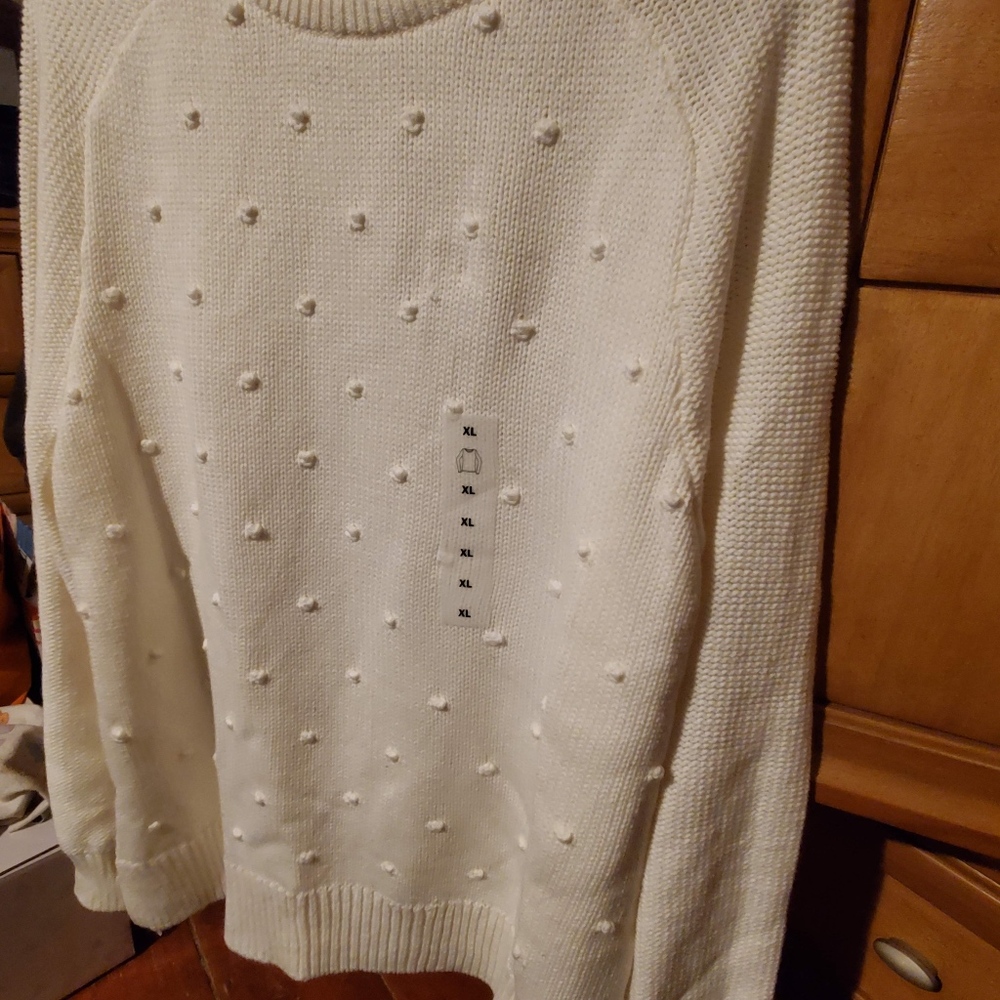Old Navy Sweater